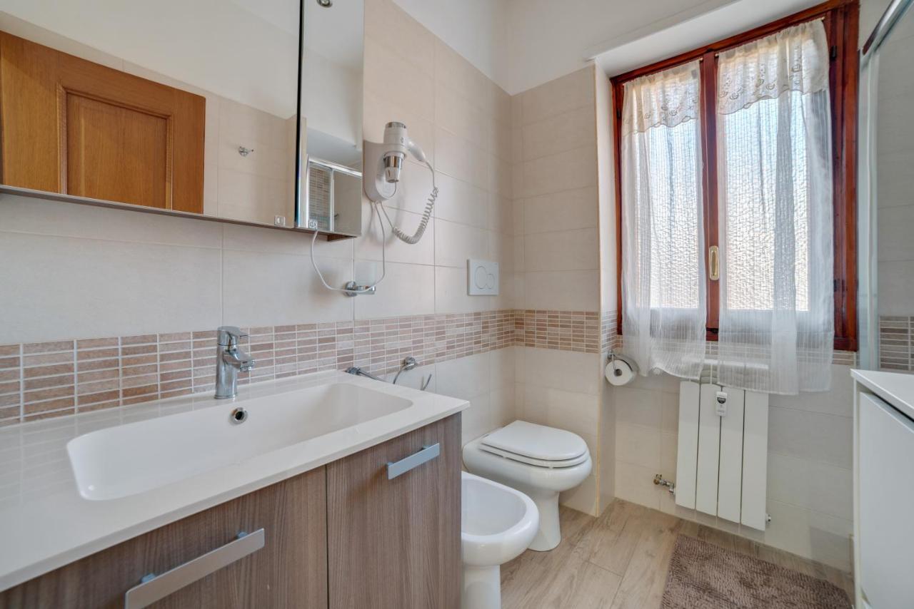 Walking Distance From San Pietro Apartment Exterior photo